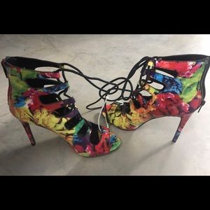 Brand new Multicolored Heels
